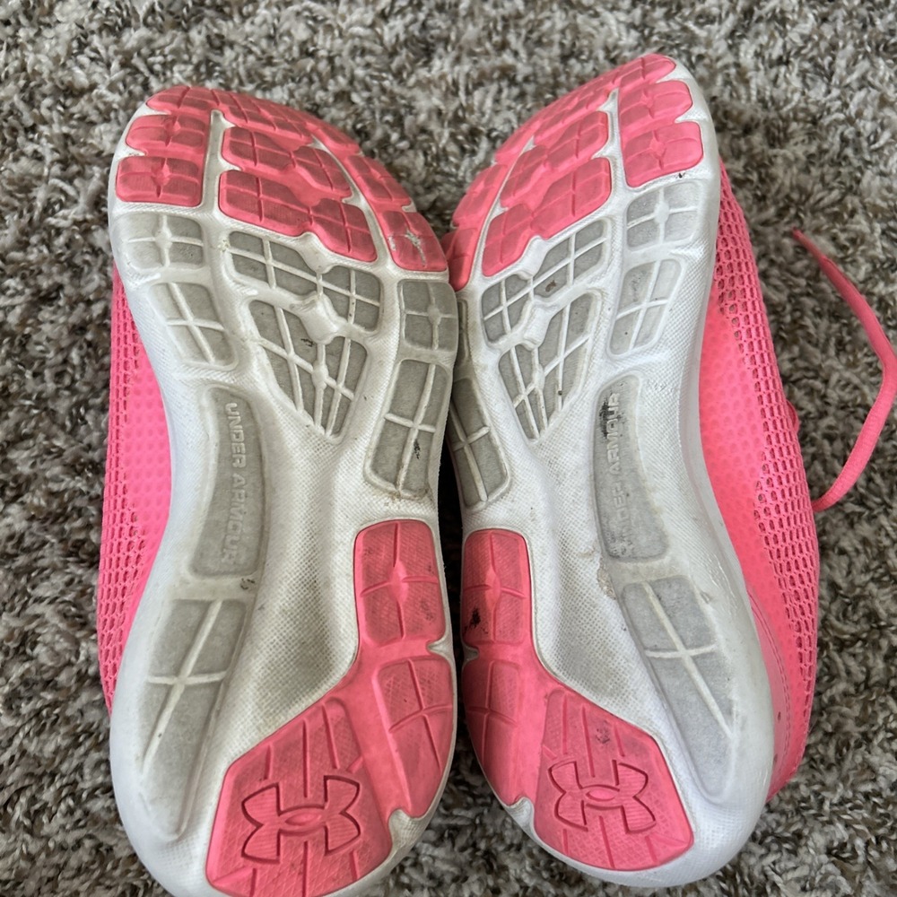 Under Armour Womans Size 7 Surge 3 Tennis Shoes Hot Pink New B18 - Picture 8 of 8
